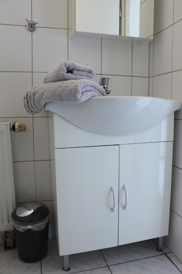 Ein gemütliches Zimmer an der Schweizer Grenze Bietingen Exterior foto